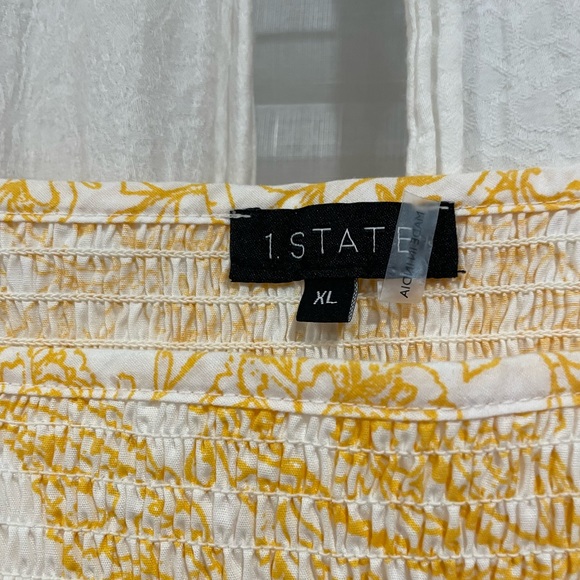 1. State. Dress. Short. Yellow and white. Size: XL. Short sleeve. NWOT. - Picture 3 of 6